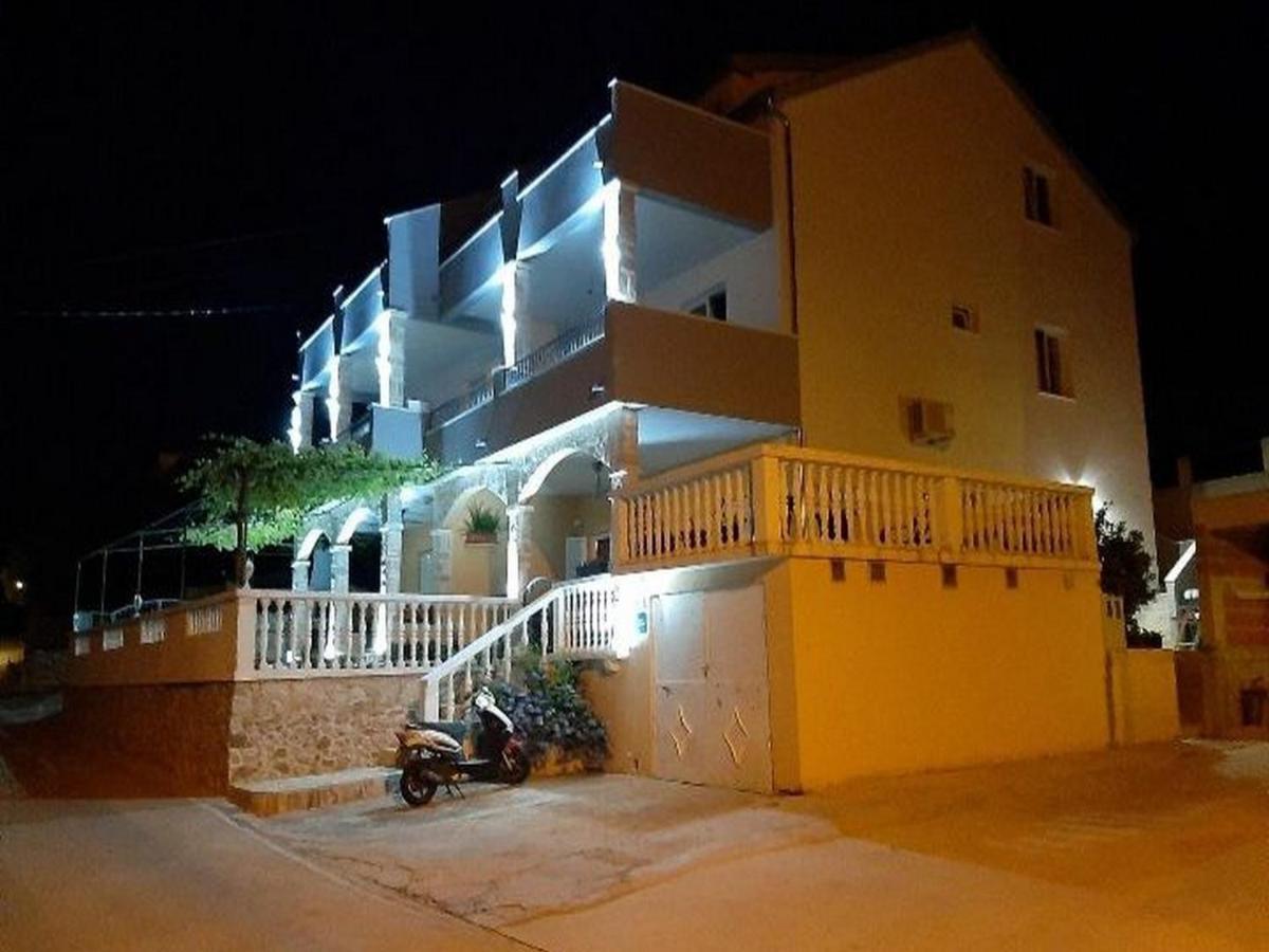 Apartman Dobrila